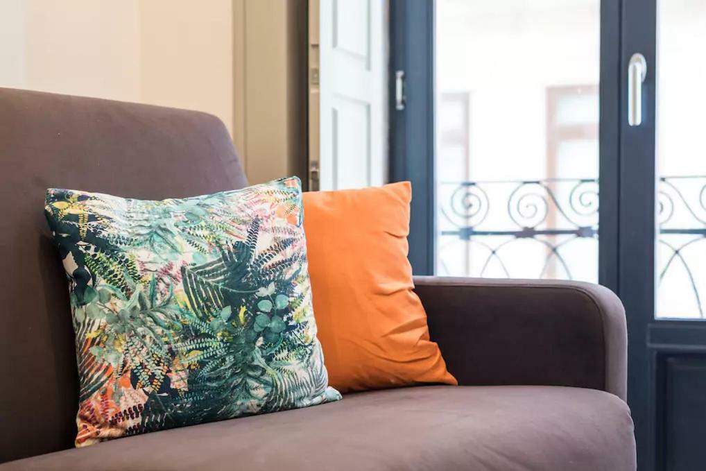 Viva Historic Centre Downtown Apartment Porto Luaran gambar